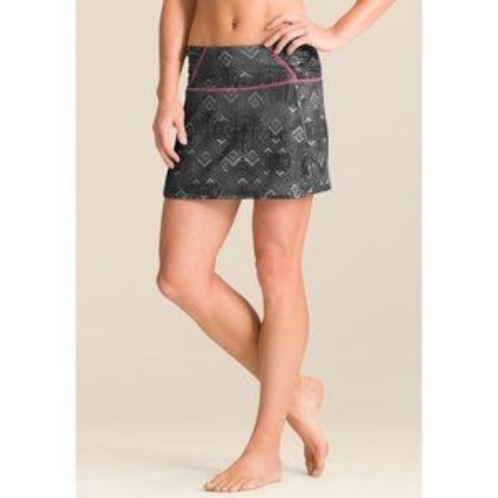 Athleta Aztec Sprint Asphalt skort size L‎